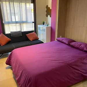  Apartment Wonderfull Very Close To The Center Spanien